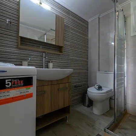 Planet Apartment Farai